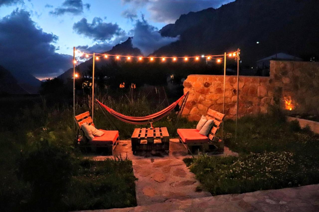 Hotel Nestt Kazbegi Exterior foto