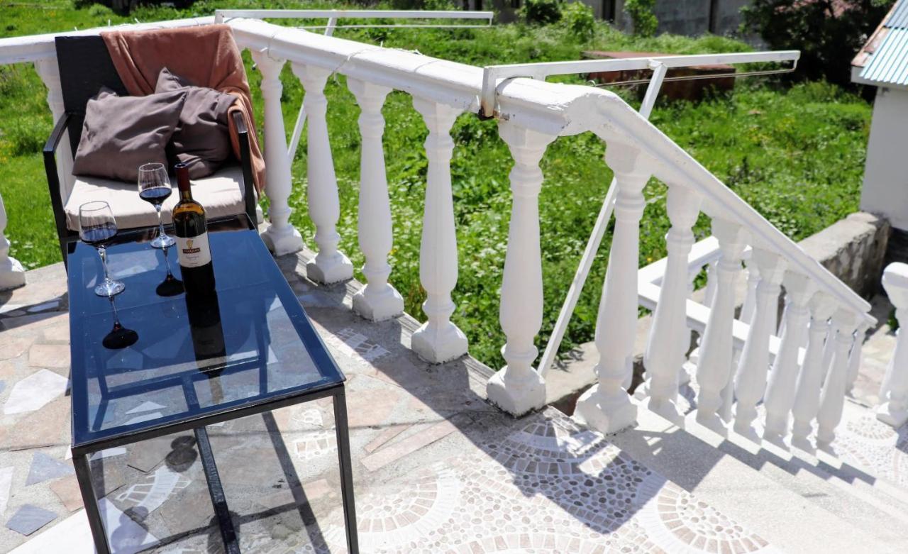 Hotel Nestt Kazbegi Exterior foto